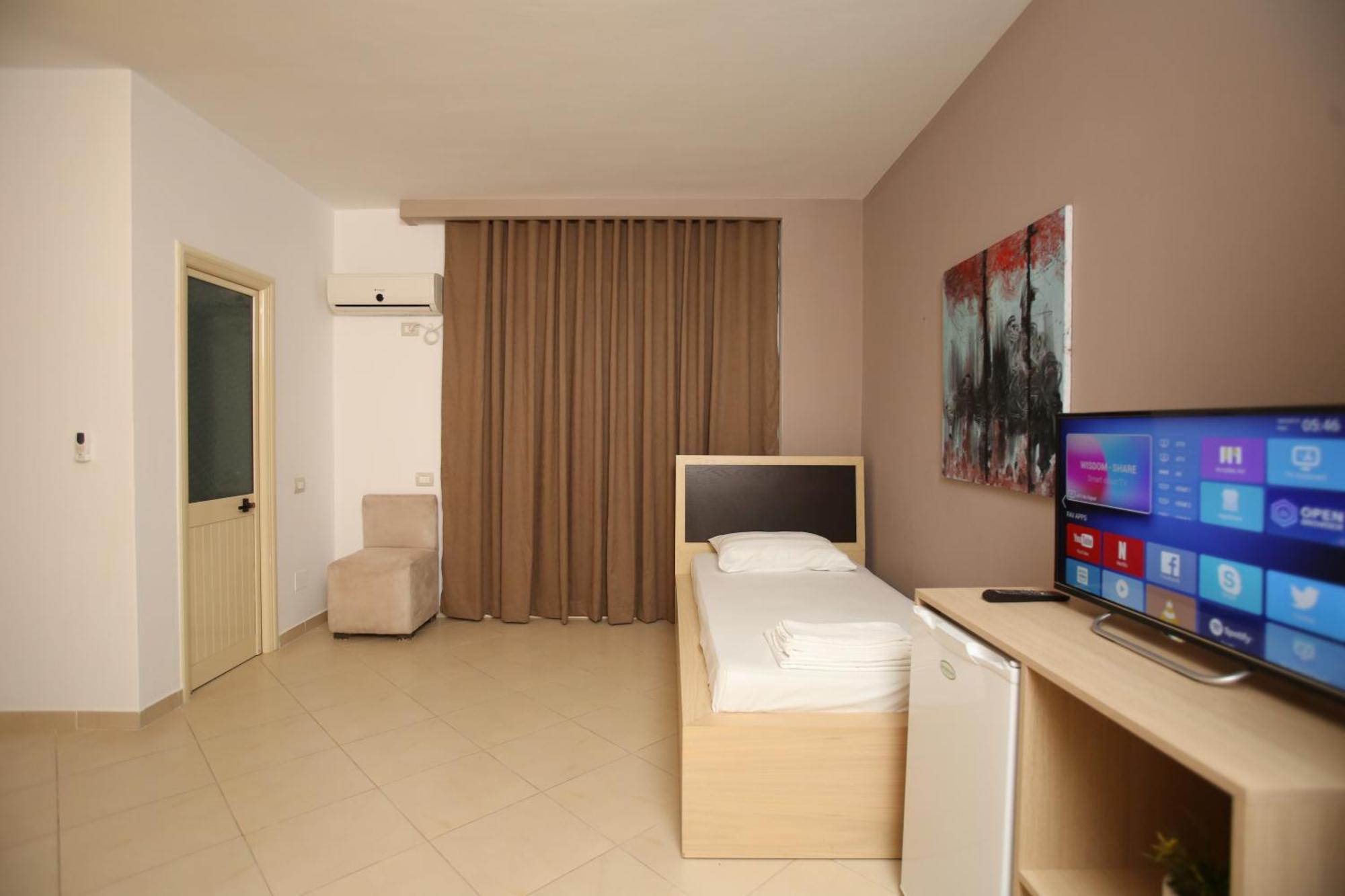 Tekb Rooms & Apartments Vlorë Exterior foto