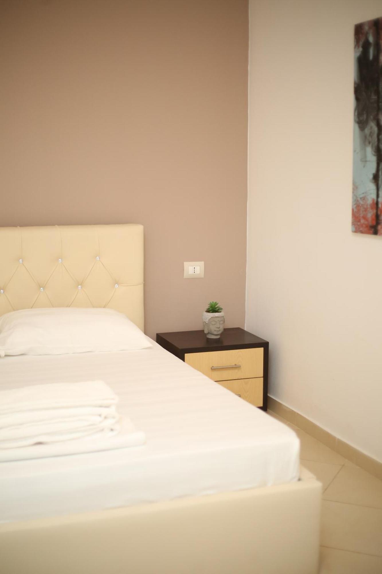 Tekb Rooms & Apartments Vlorë Exterior foto